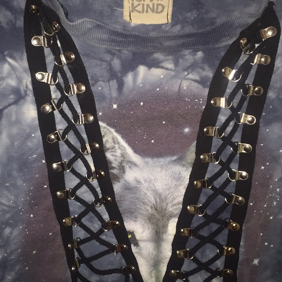 Vintage of Furst of a Kind Crop Top - Picture 2 of 4